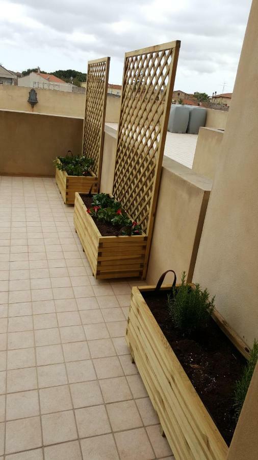 Giuly Home One Cabras Exterior photo