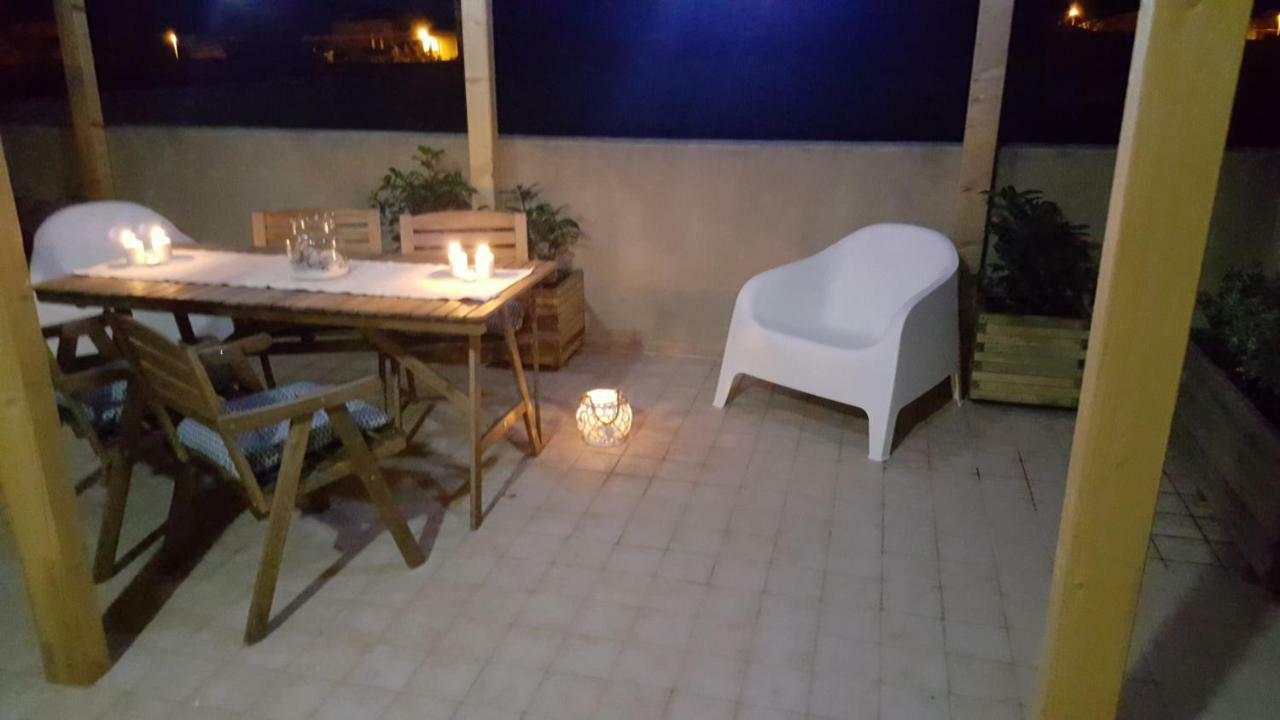 Giuly Home One Cabras Exterior photo